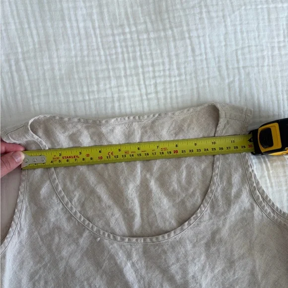 Khaki Linen Top ( Size s/m) - Picture 7 of 10